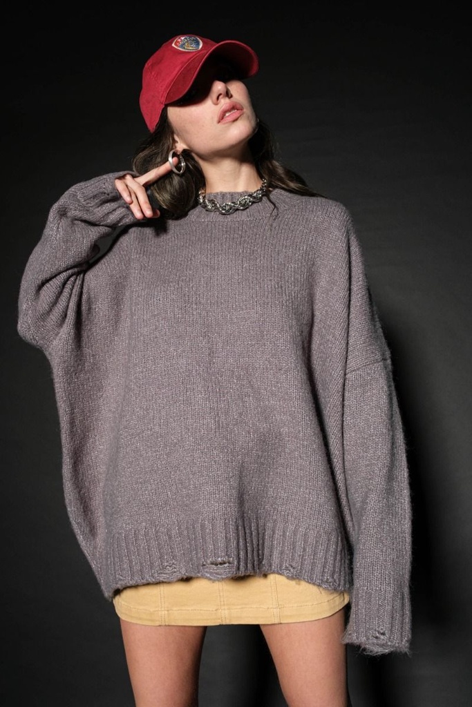 Suéter oversized destroyed
