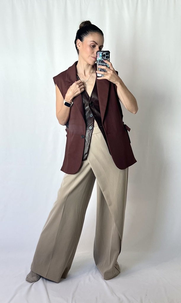 LAYER VEST 