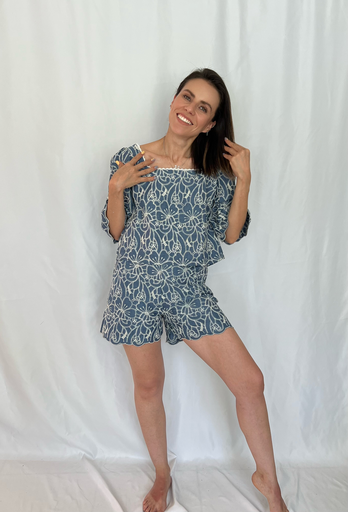 SET VALERIA